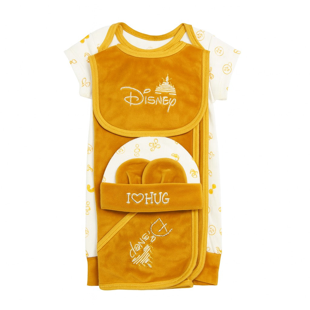 Disney Hugs 7 Piece Winter Starter Set