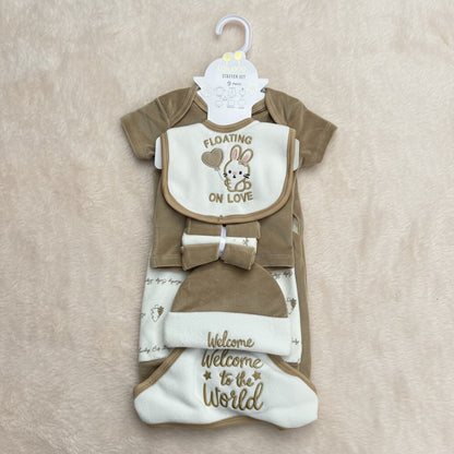 Bunny Love 7 Pieces Winter Starter Set